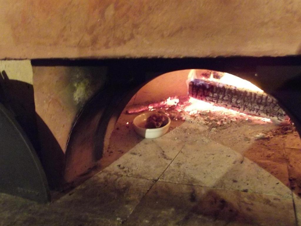 Domaine Saint Victor Ξενοδοχείο La Tour-dʼAigues Εξωτερικό φωτογραφία